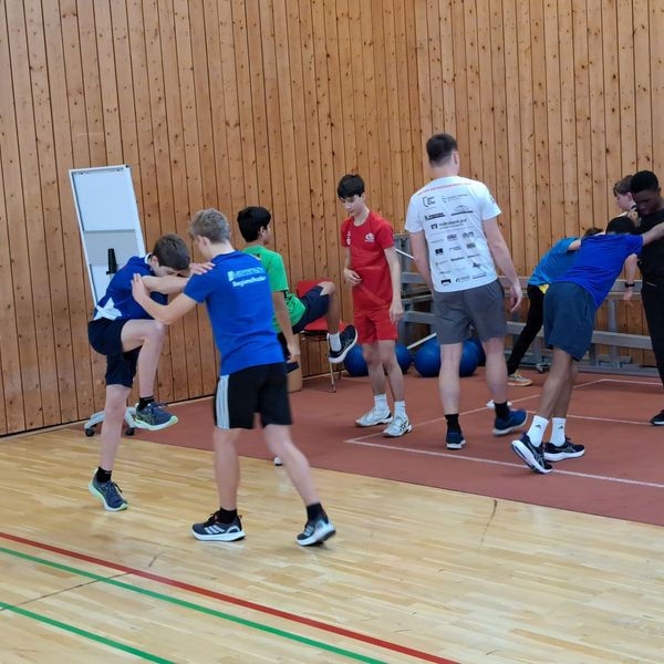 Partnerübungen für die Startabläufe